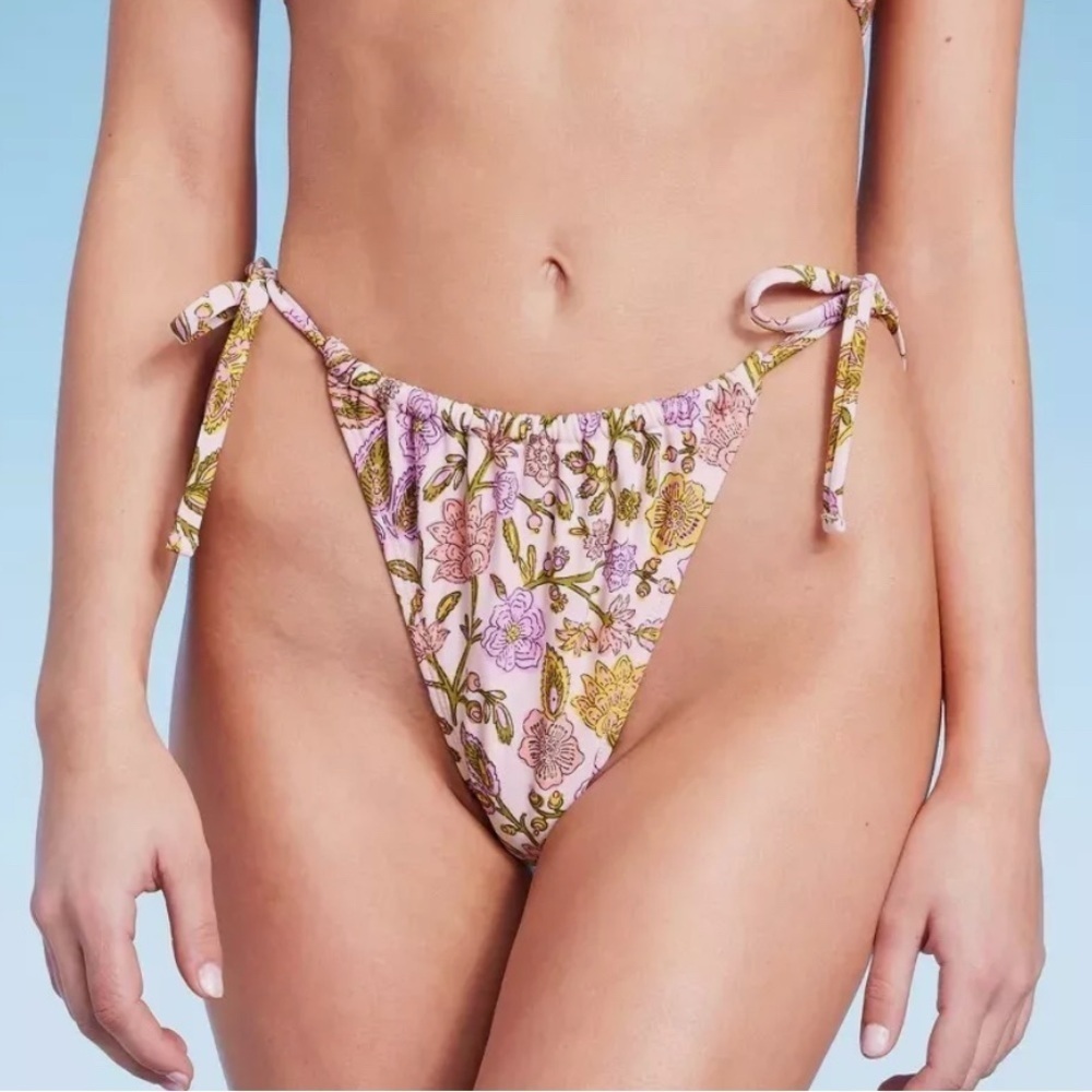 🆕Wild Fable Women's Side-Tie Ultra High Leg
Coverage Bikini Bottom XS🆕